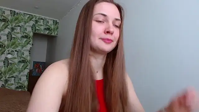 Snapshot of Olivia_shine chatting on February 26, 2025, 5:35 am Olivia shine online show from February 26, 2025, 5:35 am