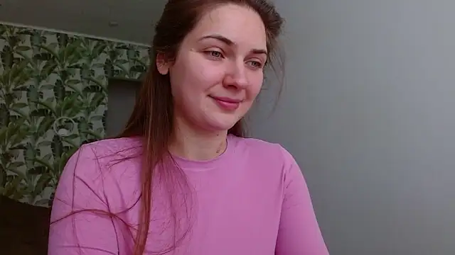 Snapshot of Olivia_shine chatting on February 20, 2026, 6:26 am Olivia shine online show from February 20, 2026, 6:26 am