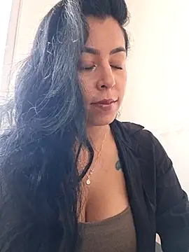 Emily Wane online show from May 22, 2026, 4:49 pm