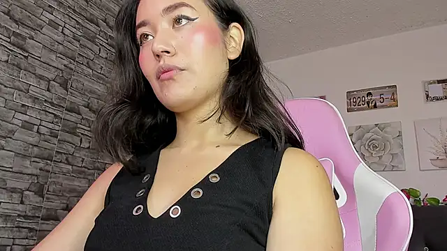 Snapshot of olivia22love chatting on February 1, 2025, 1:30 pm olivia22love online show from February 1, 2025, 1:30 pm