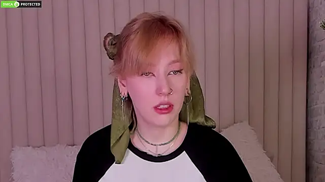 Snapshot of RachelCart chatting on September 29, 2025, 3:02 am RachelCart online show from September 29, 2025, 3:02 am