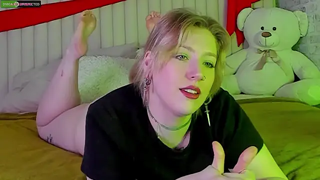 RachelCart online show from February 10, 2026, 3:27 am