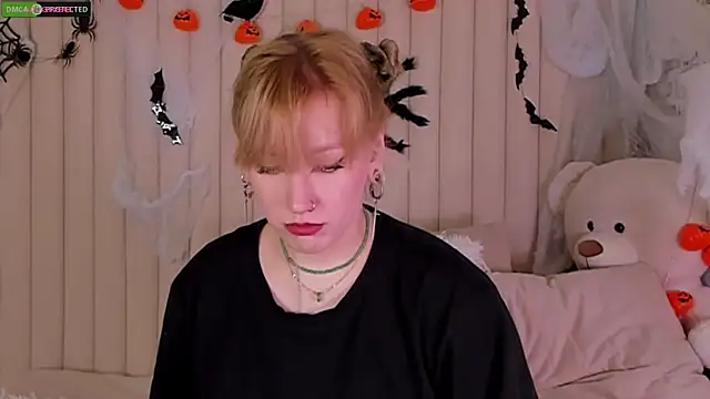 Snapshot of RachelCart chatting on October 17, 2025, 3:10 am RachelCart online show from October 17, 2025, 3:10 am