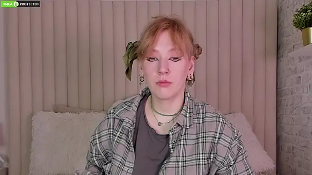 Snapshot of RachelCart chatting on October 1, 2025, 3:11 am RachelCart online show from October 1, 2025, 3:11 am