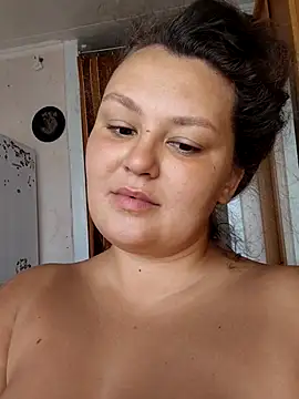 BlackCurly online show from August 6, 2026, 1:06 pm