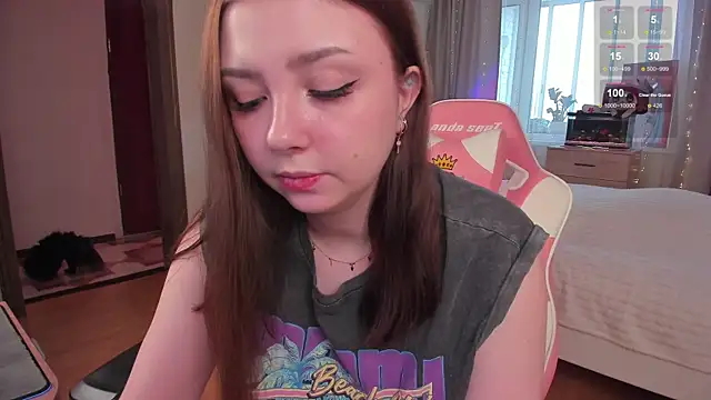 Snapshot of elisejays chatting on January 18, 2025, 10:06 am elisejays online show from January 18, 2025, 10:06 am