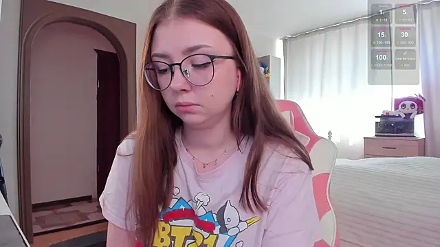 Snapshot of elisejays chatting on March 8, 2025, 10:43 am elisejays online show from March 8, 2025, 10:43 am