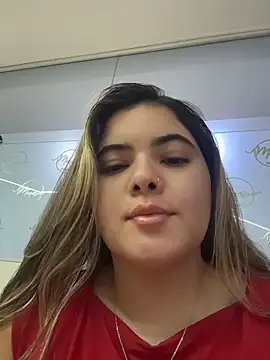 Snapshot of EVELIN_MASON chatting on May 12, 2026, 10:05 pm EVELIN MASON online show from May 12, 2026, 10:05 pm