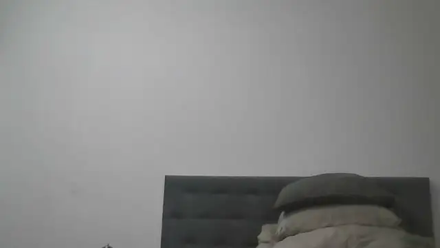 Sexyycattt online show from April 6, 2026, 6:53 pm