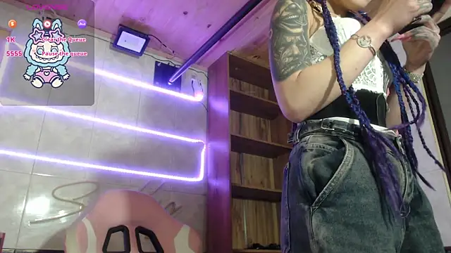 Snapshot of Sally23_ chatting on February 27, 2026, 2:39 pm Sally23 online show from February 27, 2026, 2:39 pm