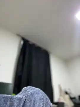 JulianaCastillo online show from October 13, 2025, 11:01 am