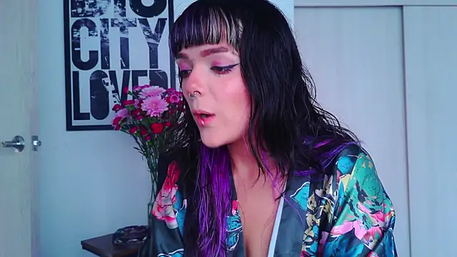 purple em69 online show from September 12, 2025, 8:08 pm