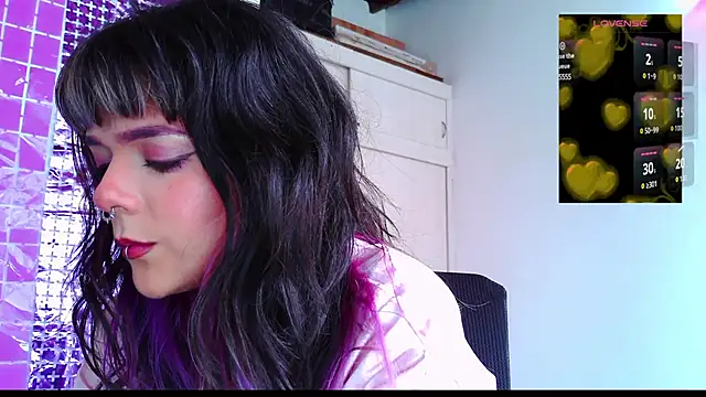 purple em69 online show from March 3, 2025, 6:35 pm