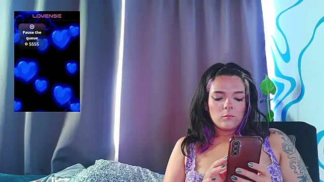 purple em69 online show from September 10, 2025, 8:41 pm