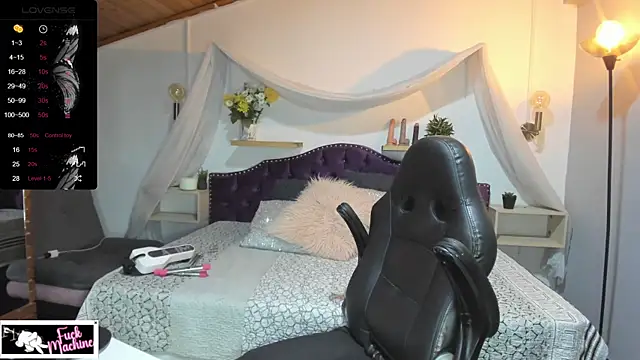 Destiny  Hall online show from October 11, 2025, 4:02 am