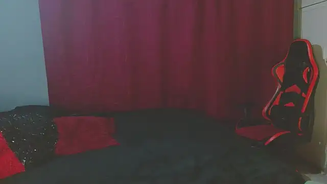 Snapshot of Noamartin_ chatting on January 5, 2025, 12:31 am Noamartin online show from January 5, 2025, 12:31 am
