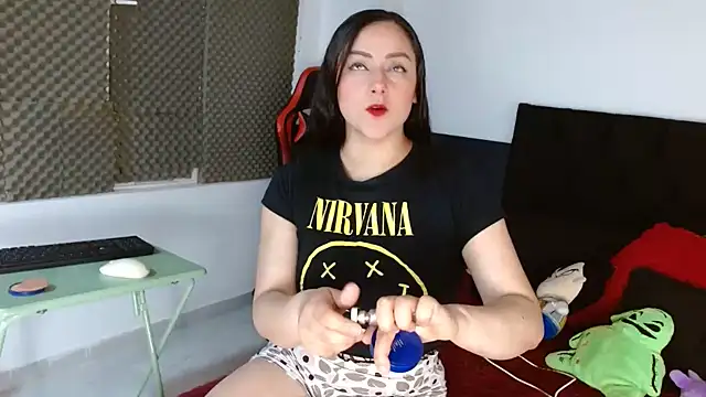 Snapshot of Noamartin_ chatting on June 7, 2026, 3:12 am Noamartin online show from June 7, 2026, 3:12 am