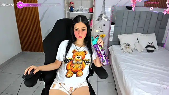 Snapshot of HannaSexyy chatting on June 20, 2026, 1:43 am HannaSexyy online show from June 20, 2026, 1:43 am