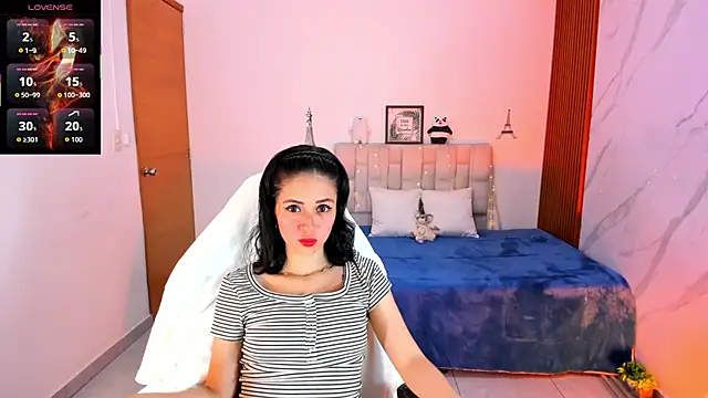 Snapshot of HannaSexyy chatting on July 26, 2026, 1:23 am HannaSexyy online show from July 26, 2026, 1:23 am