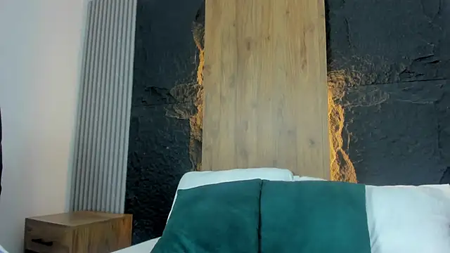 linda montoya online show from April 9, 2026, 7:20 pm