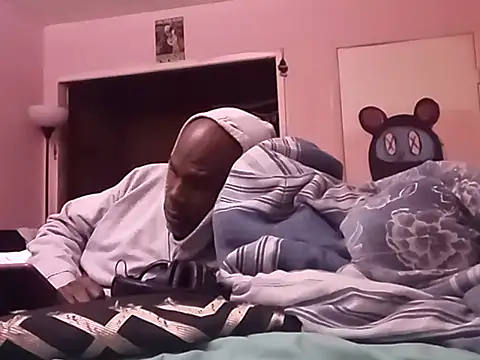 Snapshot of Blkstylion chatting on April 4, 2026, 2:34 pm Blkstylion online show from April 4, 2026, 2:34 pm