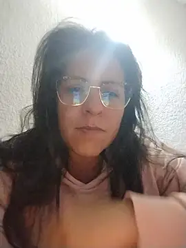 Snapshot of LucifernandaSw chatting on January 28, 2025, 10:45 am LucifernandaSw online show from January 28, 2025, 10:45 am