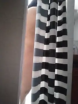 Snapshot of LucifernandaSw chatting on February 14, 2025, 3:47 pm LucifernandaSw online show from February 14, 2025, 3:47 pm