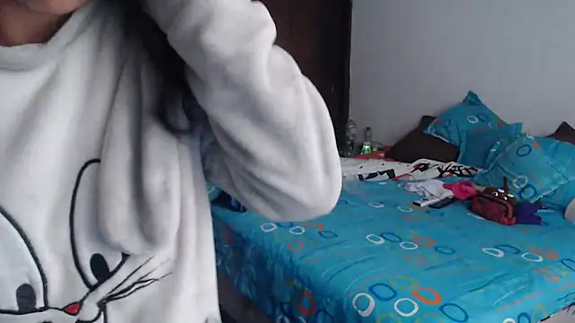 Snapshot of LucifernandaSw chatting on March 5, 2025, 1:06 pm LucifernandaSw online show from March 5, 2025, 1:06 pm