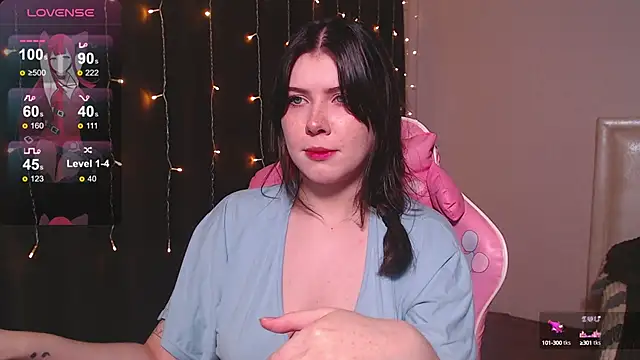 CutieTori online show from December 10, 2024, 9:55 am