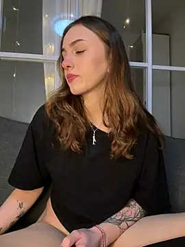 hotAssHell  online show from January 5, 2025, 4:16 pm