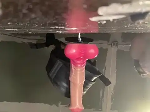 Snapshot of Blazedsurfer30 chatting on March 21, 2025, 7:24 pm Blazedsurfer30 online show from March 21, 2025, 7:24 pm