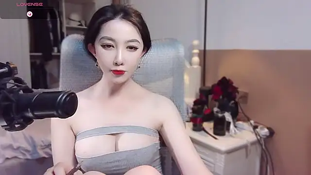Snapshot of vyizh- chatting on January 24, 2025, 8:55 am vyizh- online show from January 24, 2025, 8:55 am