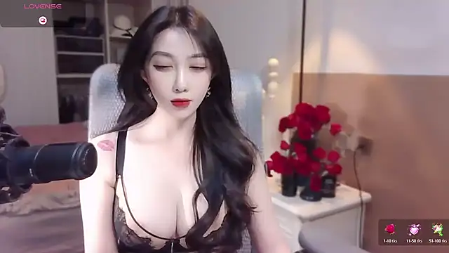 Snapshot of vyizh- chatting on March 23, 2025, 6:26 am vyizh- online show from March 23, 2025, 6:26 am