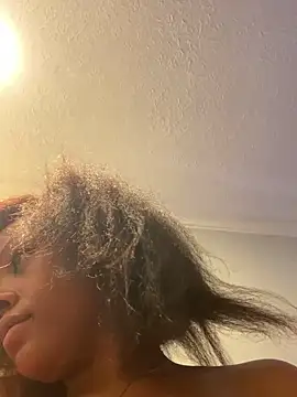 Dellah26 online show from March 10, 2026, 7:45 am