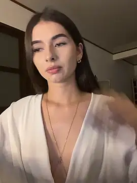 Snapshot of Coralinee_01 chatting on May 20, 2026, 11:57 pm Coralinee 01 online show from May 20, 2026, 11:57 pm