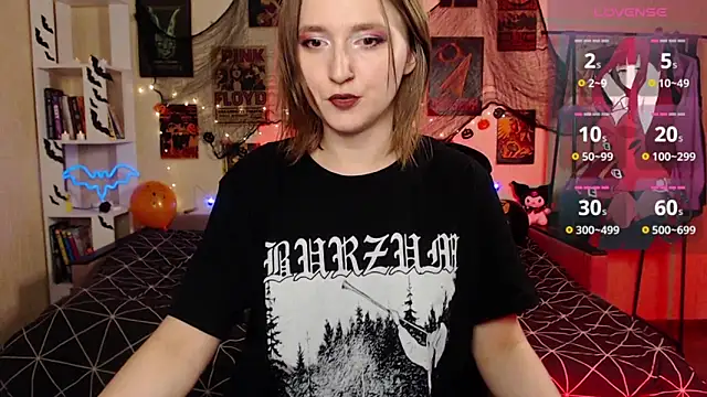 Snapshot of Viper_kiss chatting on October 28, 2025, 7:02 pm Viper kiss online show from October 28, 2025, 7:02 pm