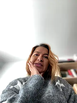 Jlo 69 online show from November 15, 2025, 9:02 am