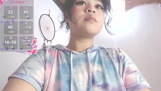 Amara18  online show from October 22, 2025, 10:15 am