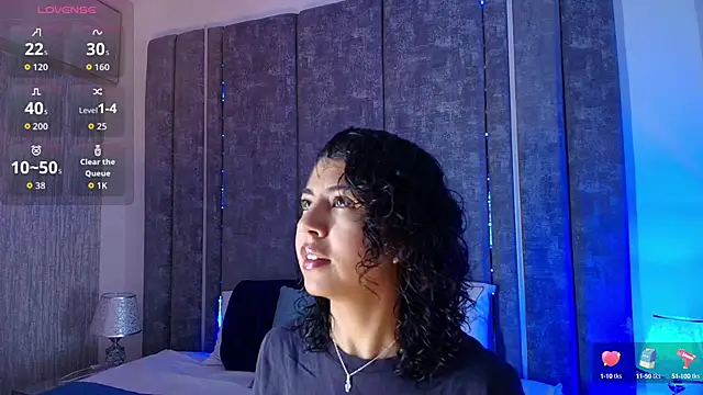 Snapshot of Amareto_ chatting on September 16, 2025, 10:27 am Amareto online show from September 16, 2025, 10:27 am