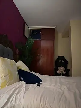 Snapshot of SSEXYBUBBLEBUTT101 chatting on March 24, 2026, 12:49 pm SSEXYBUBBLEBUTT101 online show from March 24, 2026, 12:49 pm