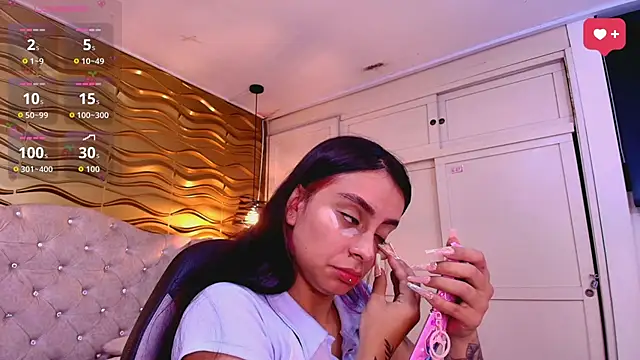 Andreita Jones online show from April 10, 2026, 11:50 am