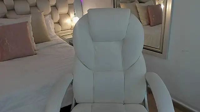 Helleamazing online show from March 15, 2025, 6:25 am