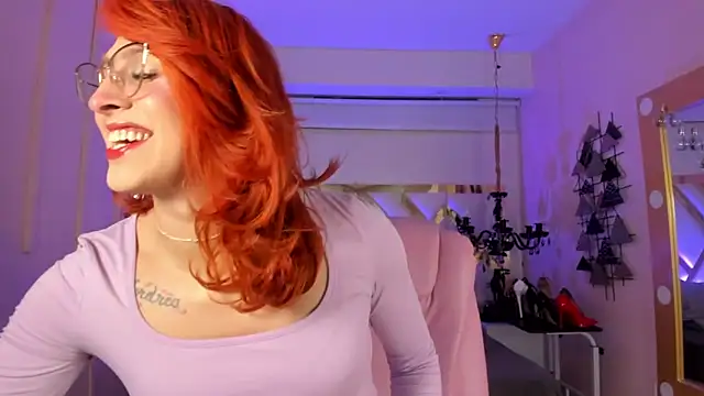 Snapshot of Juliana_Saenzz chatting on February 19, 2025, 12:00 pm Juliana Saenzz online show from February 19, 2025, 12:00 pm