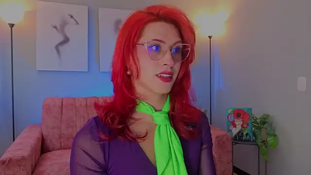 Juliana Saenzz online show from December 21, 2025, 6:20 pm