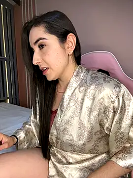 Snapshot of Victoria-And1 chatting on September 19, 2025, 1:20 am Victoria-And1 online show from September 19, 2025, 1:20 am