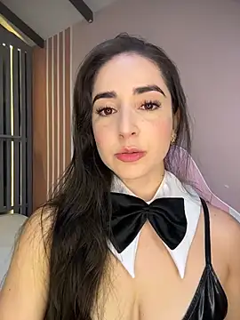 Victoria-And1 online show from May 6, 2026, 2:04 am