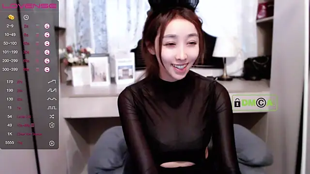 Snapshot of uhahyuhxjnuiaywdqy chatting on December 19, 2024, 7:18 am uhahyuhxjnuiaywdqy online show from December 19, 2024, 7:18 am