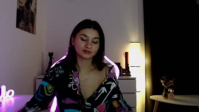 Simply the best online show from September 21, 2025, 7:08 pm