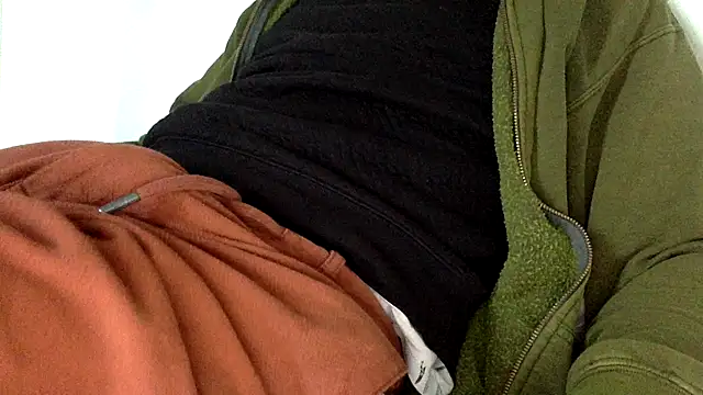 molozeb online show from November 26, 2025, 7:41 am