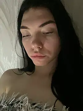 Snapshot of Lisaaa_Alisa chatting on March 18, 2025, 9:32 pm Lisaaa Alisa online show from March 18, 2025, 9:32 pm